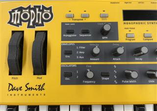 DSI Dave Smith Mopho Synthesizer Keyboard With Power Supply